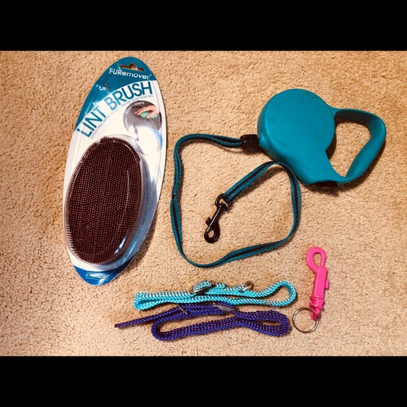 Pet accessories lot - Picture 2 of 2